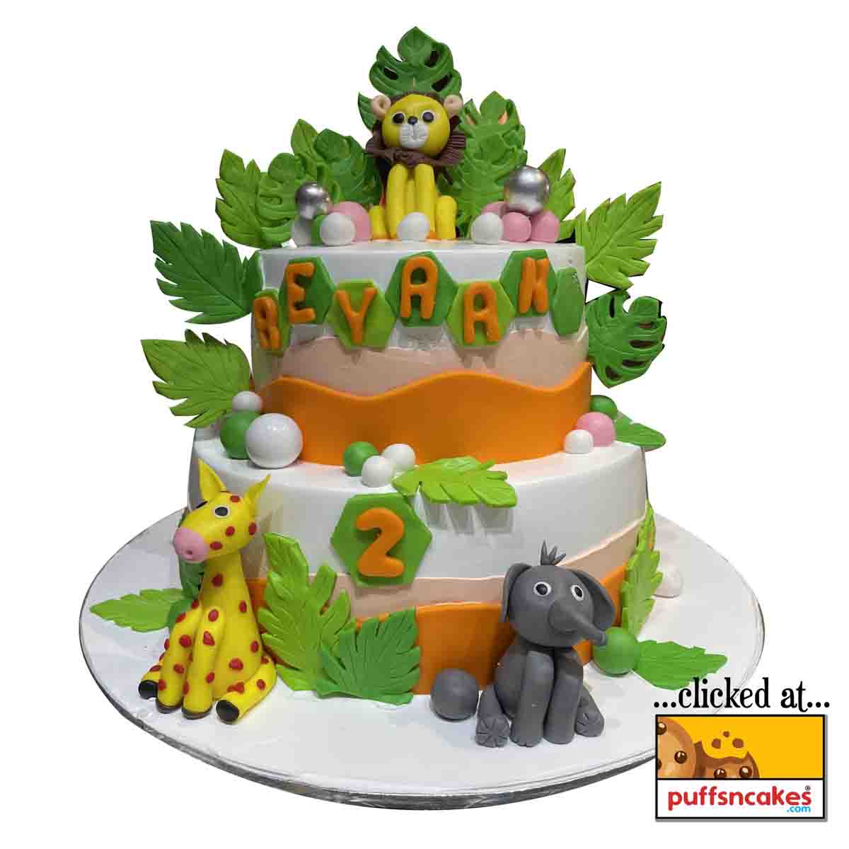 (1149) Jungle Theme Semi Fondant Cake